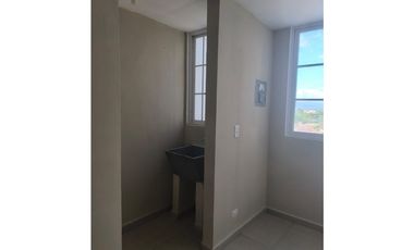 VENDO APARTAMENTO - PH MYSTIC HILLS