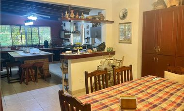 SE VENDE CASA EN LAS CUMBRES, NATURALEZA PRIVILEGIADA