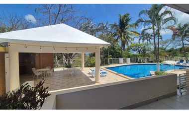 Oportunidad! Se Vende Apartamento de Playa en Nueva Gorgona