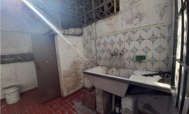 CASA EN PH BARRIO AERONAUTICO EN ALQUILER. ITUZAINGO NORTE