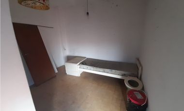 CASA EN PH BARRIO AERONAUTICO EN ALQUILER. ITUZAINGO NORTE