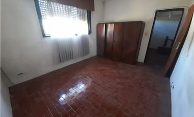 CASA EN PH BARRIO AERONAUTICO EN ALQUILER. ITUZAINGO NORTE