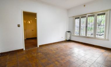 En block: Casa 3 amb. + Depto. 3 amb. - Ap Credito- Bosque Alegre