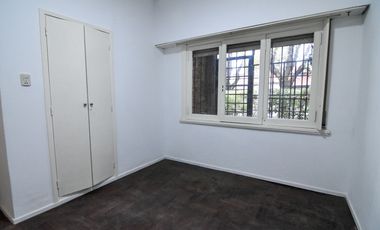 En block: Casa 3 amb. + Depto. 3 amb. - Ap Credito- Bosque Alegre
