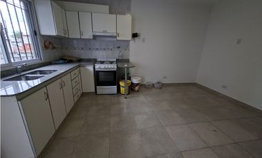 DEPARTAMENTO 3 AMB CON COCHERA