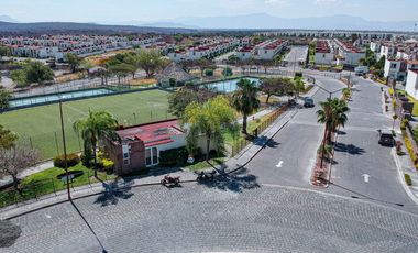Casa en Condominio en Real Santa Fe Xochitepec - M2AI-946-Cd