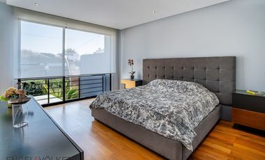 Exclusiva Casa en Venta en Lomas de Tecamachalco.