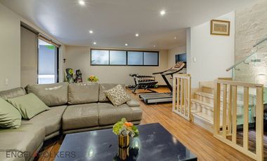 Exclusiva Casa en Venta en Lomas de Tecamachalco.