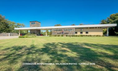Lotes en venta de 450m2 ubicados en el Barrio Saint Joseph - Longchamps