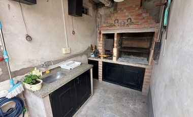 VENTA-CASA 3 DORMITORIOS-156 M2-A. COMEDERO