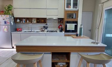 Casa en venta en La Plata