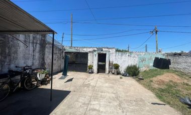 CASA 3 AMBIENTES VENTA CLAYPOLE FINANCIACION