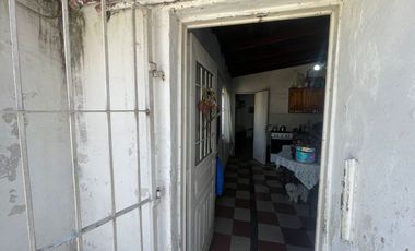 CASA 3 AMBIENTES VENTA CLAYPOLE FINANCIACION