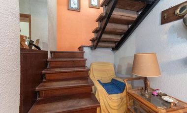 VENTA EN LA TATENGUITA-4 DORM-PISCINA-QUINCHO