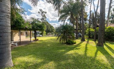 VENTA EN LA TATENGUITA-4 DORM-PISCINA-QUINCHO