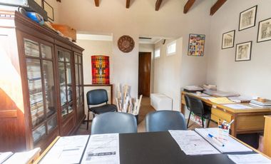 VENTA EN LA TATENGUITA-4 DORM-PISCINA-QUINCHO