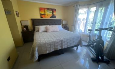 HERMOSA CASA EN VALLE LO CAMPINO 4D 2B QUILICURA