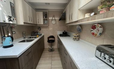 HERMOSA CASA EN VALLE LO CAMPINO 4D 2B QUILICURA