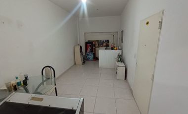VENTA COCHERA TECHADA CERRADA VILLA BALLESTER