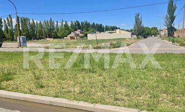 Terreno en esquina Venta! B. Manzanar Cipolletti