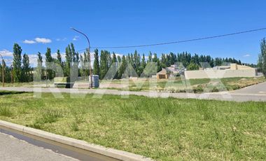 Terreno en esquina Venta! B. Manzanar Cipolletti