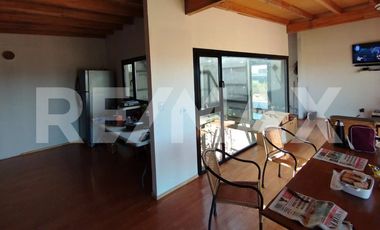 CASA ELEVADA 2 DORMITORIOS CHOCON MEDIO 