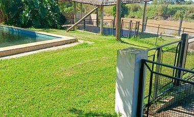 Casa con salida al río en Arroyo Leyes | Venta