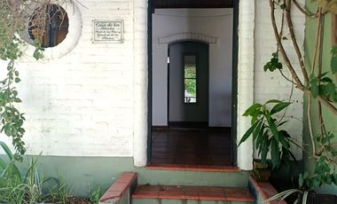 Casa con salida al río en Arroyo Leyes | Venta