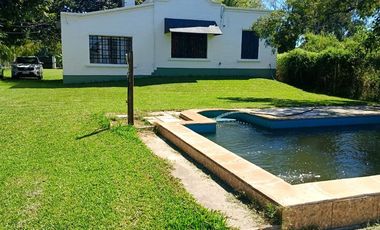 Casa con salida al río en Arroyo Leyes | Venta