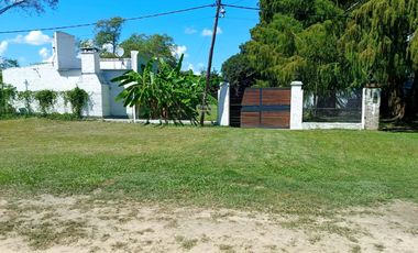 Casa con salida al río en Arroyo Leyes | Venta