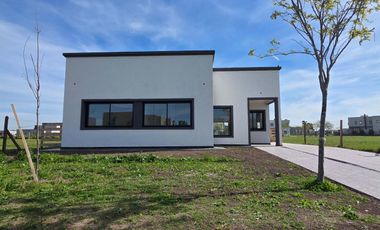 CASA 5 AMB VENTA B° SAN PABLO PILAR FINANCIACION