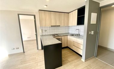 Departamento en Arriendo en Metro Lourdes / San Pablo 4025 / 2D 2B
