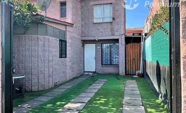 Casa en Venta en Metro Lo Cruzat