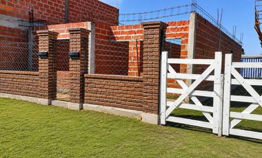 Casa en VENTA 1 dorm. +OBRA El Pato Berazategui