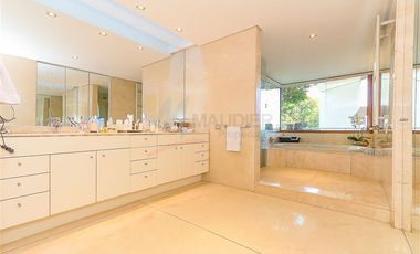 Casa en Arriendo en Huinganal
