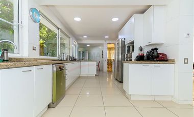 Casa en Arriendo en Huinganal
