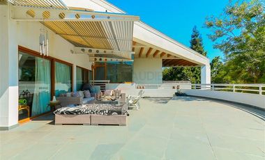 Casa en Arriendo en Huinganal