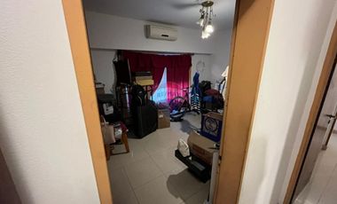 CASA EN VENTA 4 AMB CON COCHERA Y QUINCHO