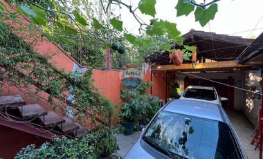 CASA EN VENTA 4 AMB CON COCHERA Y QUINCHO