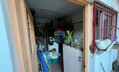 CASA EN VENTA 4 AMB CON COCHERA Y QUINCHO