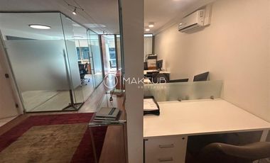 Oficina en Arriendo en El Golf, Santiago