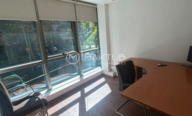 Oficina en Arriendo en El Golf, Santiago