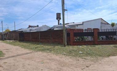 Casa en Zona Sur a 30 mts de Avenida Eva Peron