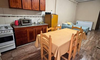 DOS DPTOS.  EN VENTA SOBRE EL MISMO TERRENO
