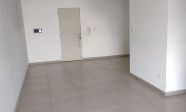 VENTA DPTO 2 DORM C/COCHERA B° LAMADRID V. MARÍA