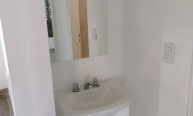 VENTA DPTO 2 DORM C/COCHERA B° LAMADRID V. MARÍA