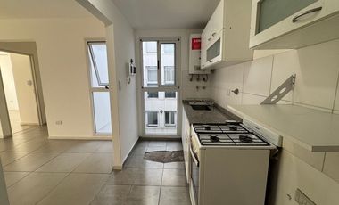 ALQUILER DEPTO 3 AMBIENTES CON COCHERA BARRACAS