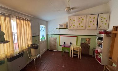 Casona - Lote de 8,66 x 57 mts. - Ideal Inversor