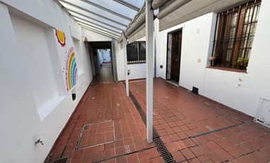 Casona - Lote de 8,66 x 57 mts. - Ideal Inversor