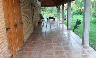 SE VENDE CASA DE CAMPO EN LOS HORNILLOS
